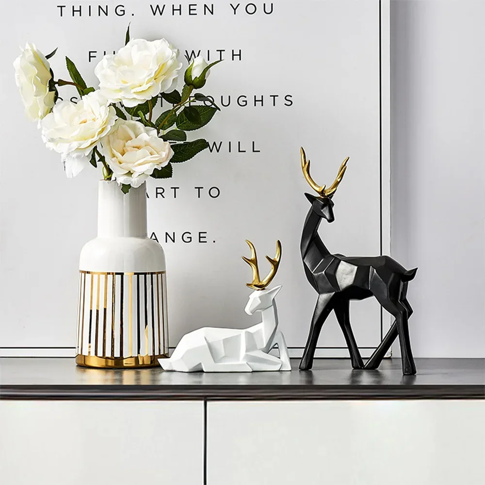Front Page -Home Decoration Sales Shop Geometric Resin Animal Sculpture Cute Deer Figurine for Tabletop Decoration Crafts Home One Piece Statue Living